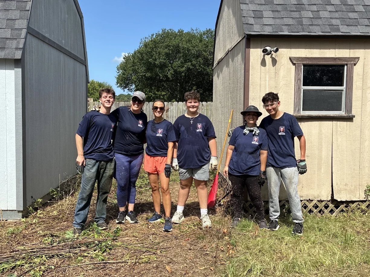 Connect Longview volunteers from YMSL at a workday